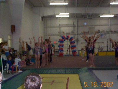 ./2002/Gymnastics/thumbDCP01391.JPG"